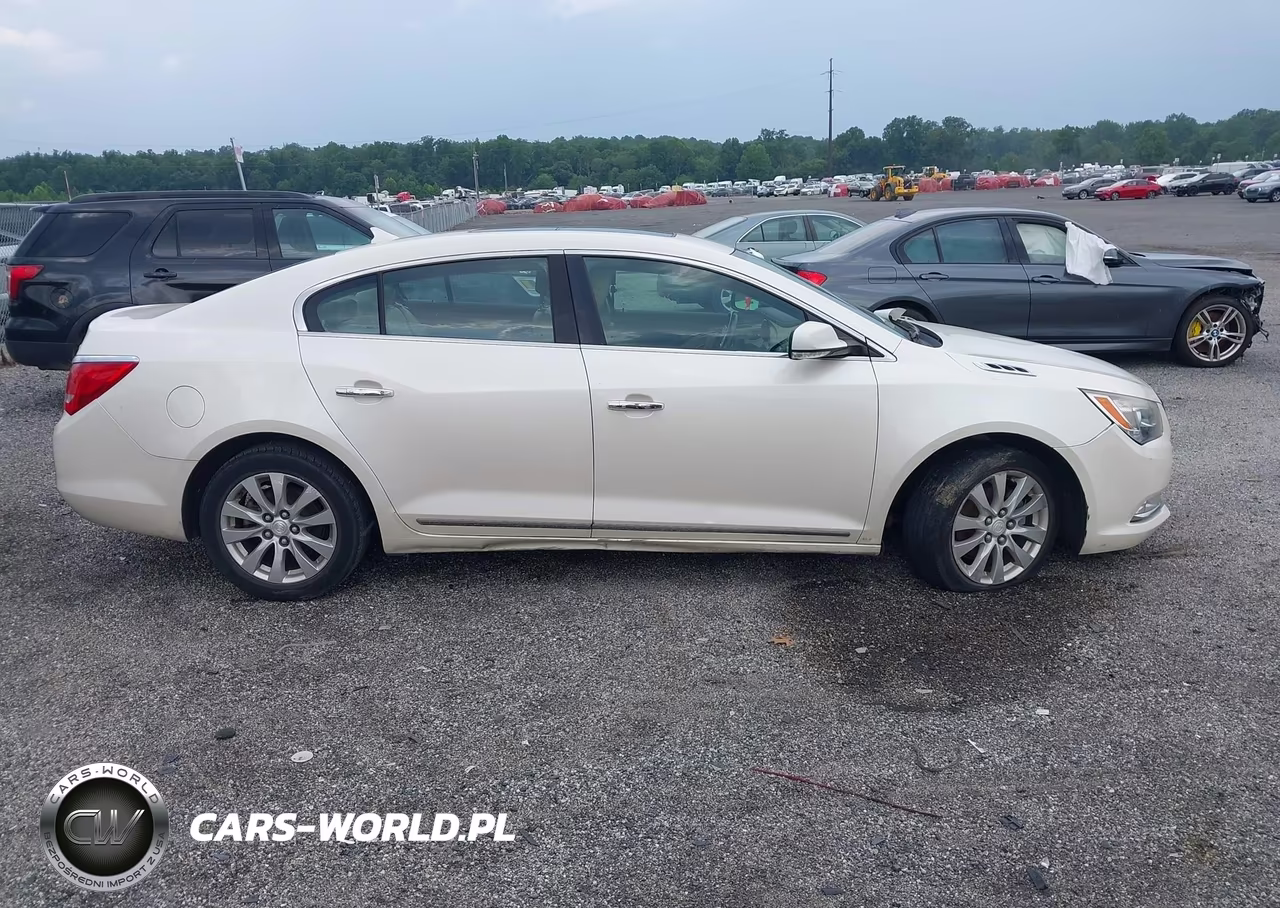 2014 Buick Lacrosse Leather Group VIN:1G4GB5GR6EF195211 - 13