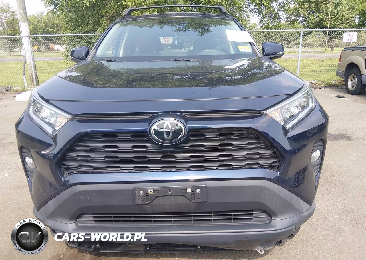 2021 Toyota Rav4 Xle VIN:2T3P1RFV3MW215411 - 12