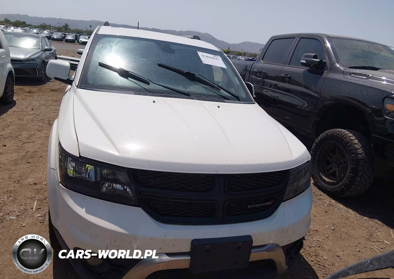 2019 Dodge Journey Crossroad VIN:3C4PDCGB9KT701055 - 12