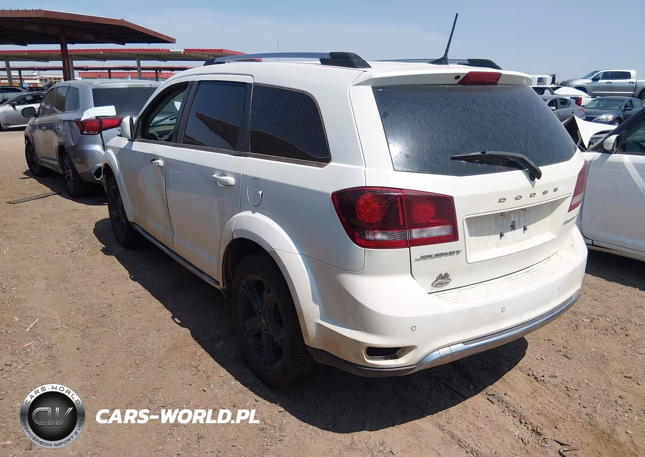2019 Dodge Journey Crossroad VIN:3C4PDCGB9KT701055 - 3