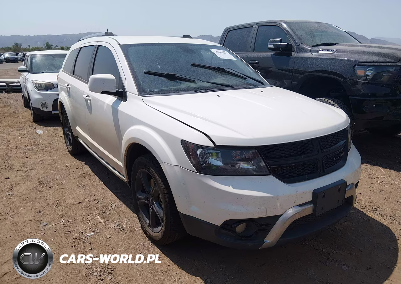 2019 Dodge Journey Crossroad VIN:3C4PDCGB9KT701055 - 6