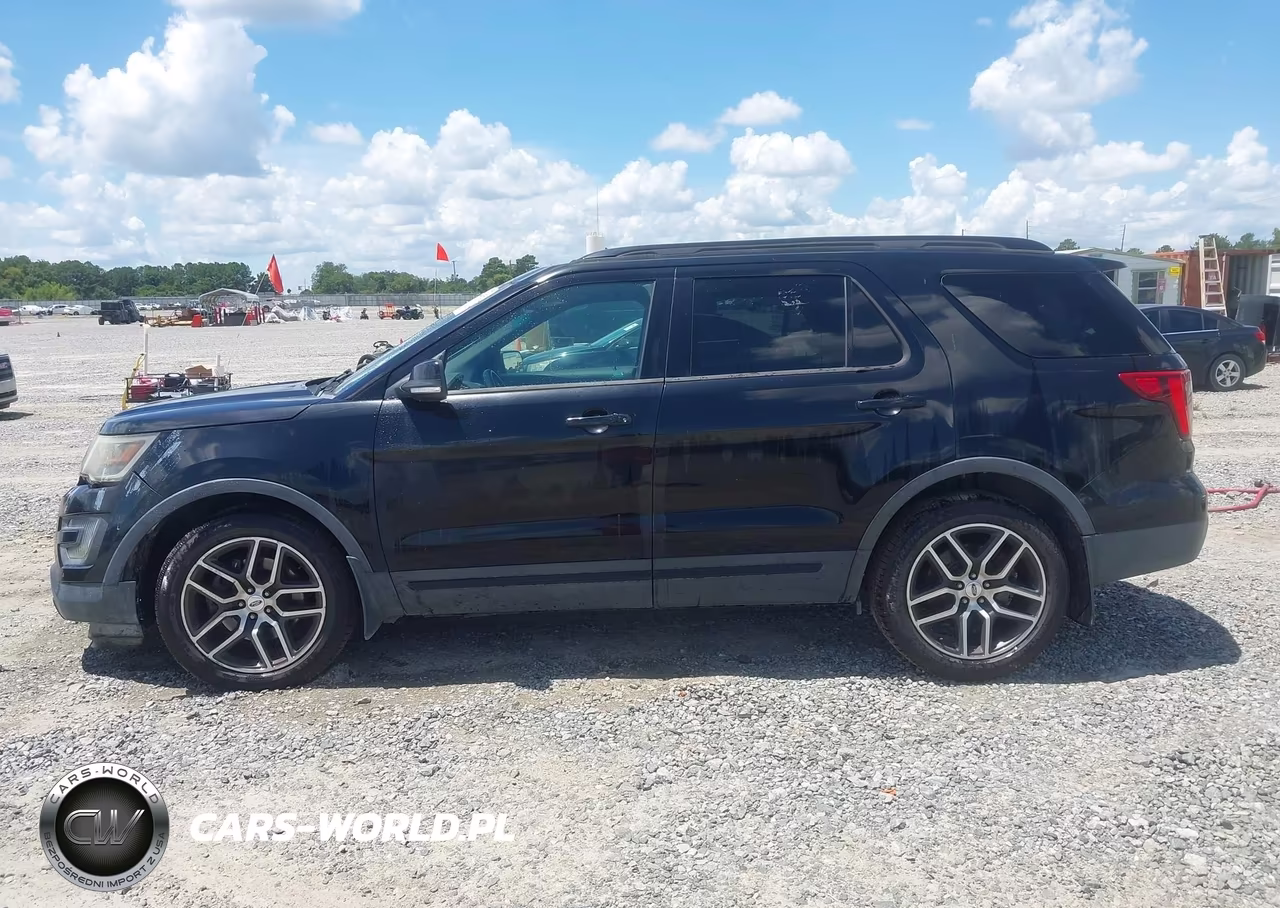 2016 Ford Explorer Sport VIN:1FM5K8GT8GGA02901 - 14