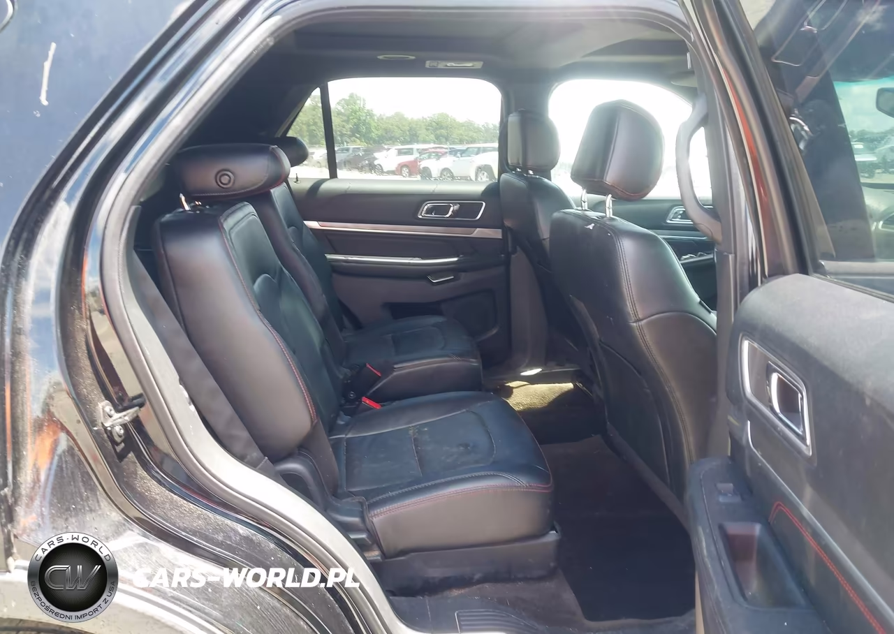2016 Ford Explorer Sport VIN:1FM5K8GT8GGA02901 - 8