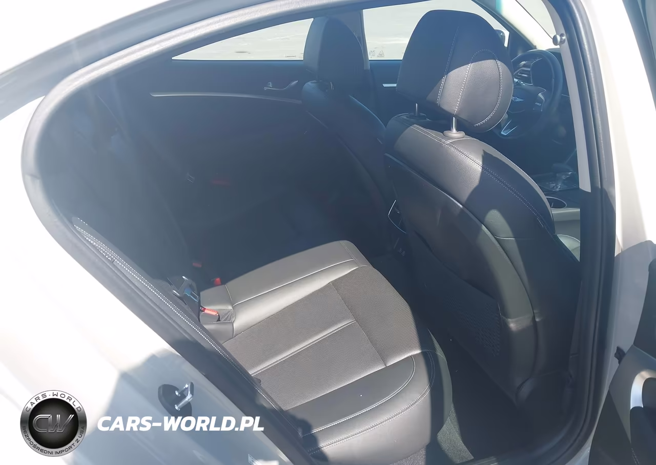 2024 Genesis G70 2.5T Rwd VIN:KMTG34SC3RU141267 - 8