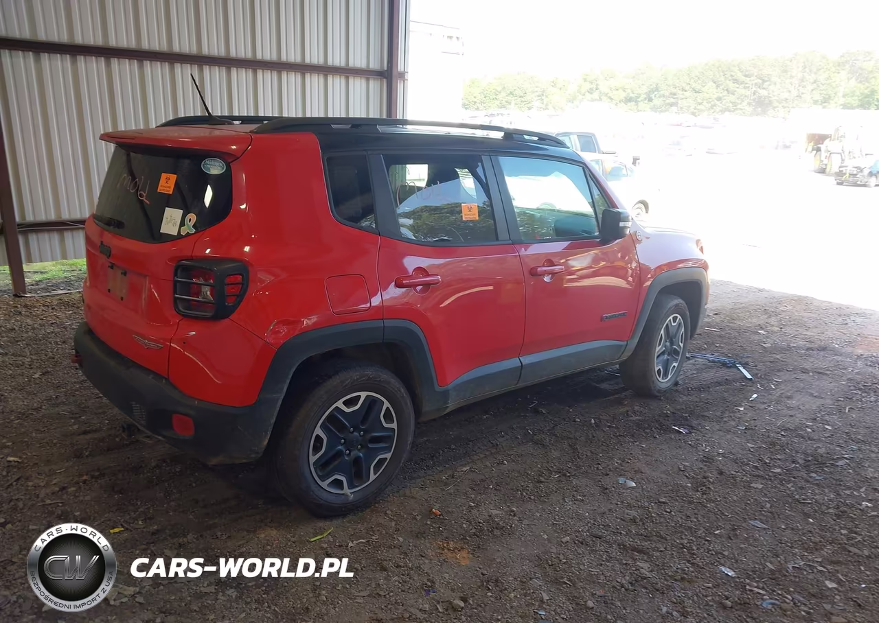 2016 Jeep Renegade Trailhawk VIN:ZACCJBCT1GPE34654 - 4