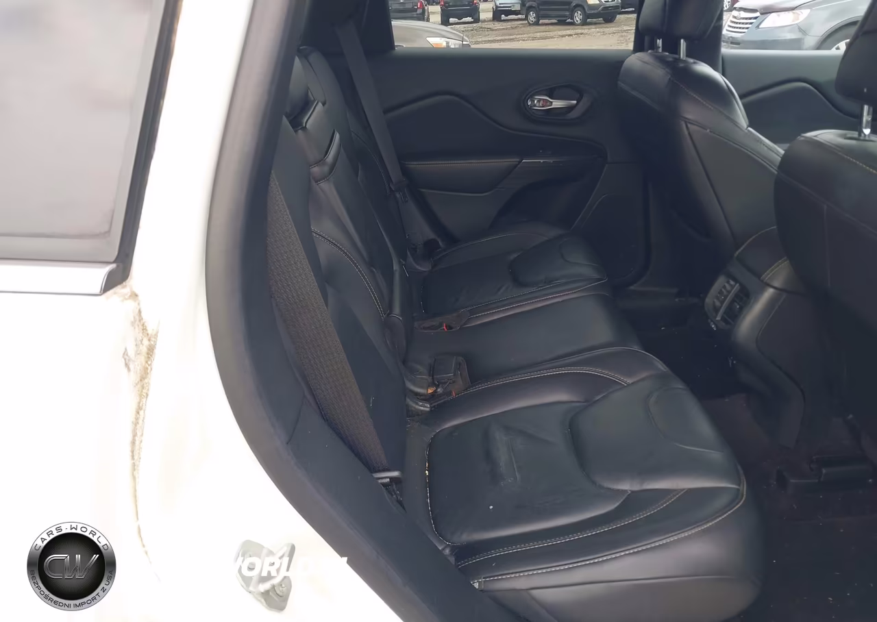 2016 Jeep Cherokee Limited VIN:1C4PJMDS1GW360724 - 8