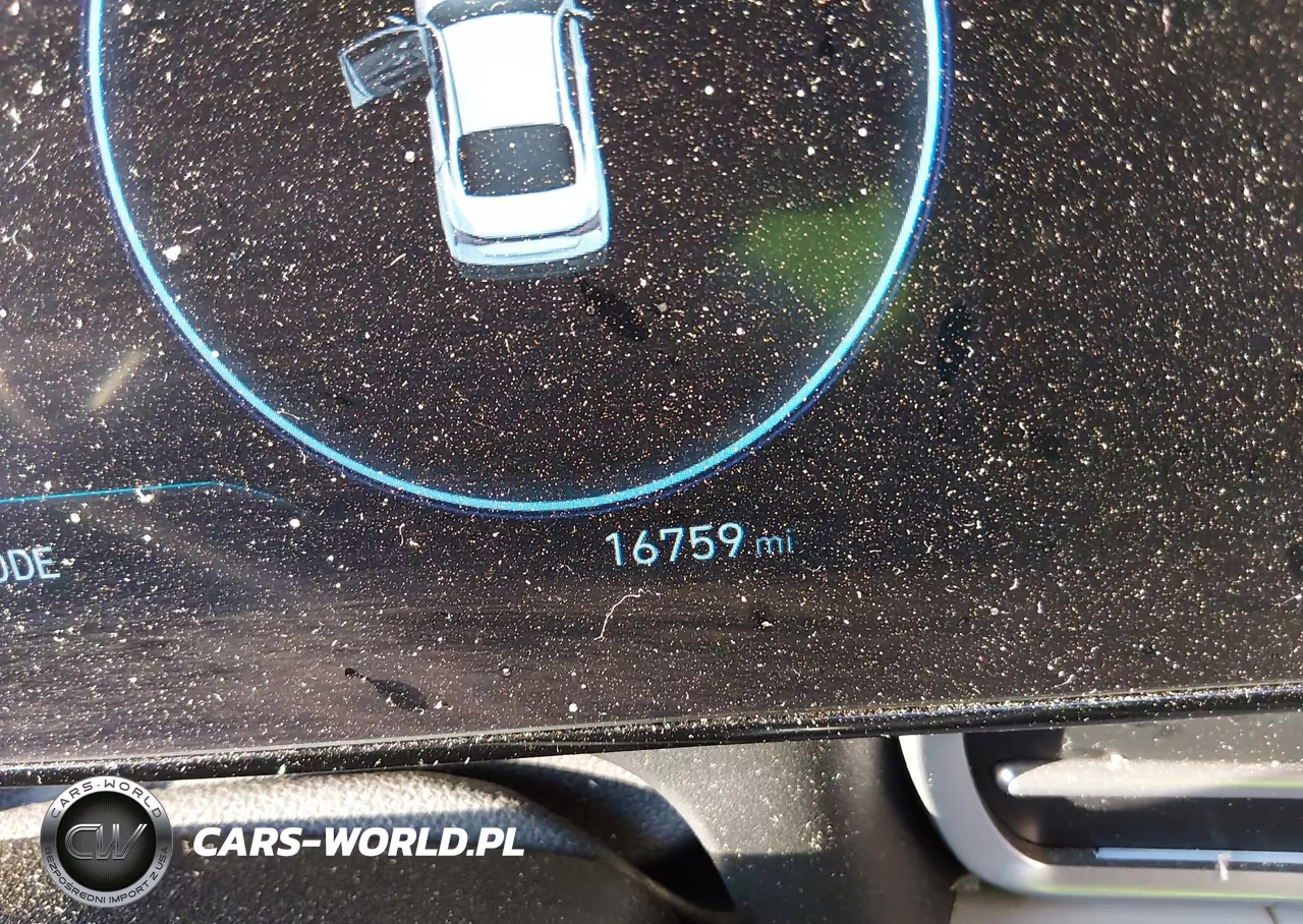 2025 Hyundai Elantra Limited VIN:KMHLP4DG8SU995710 - 16