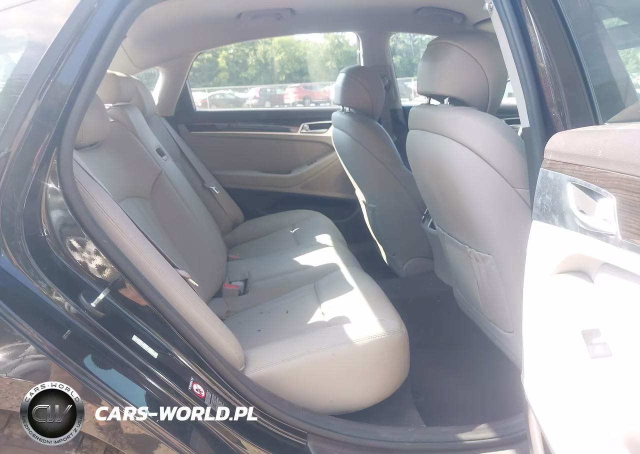 2018 Genesis G80 3.8 VIN:KMHGN4JE3JU251537 - 8