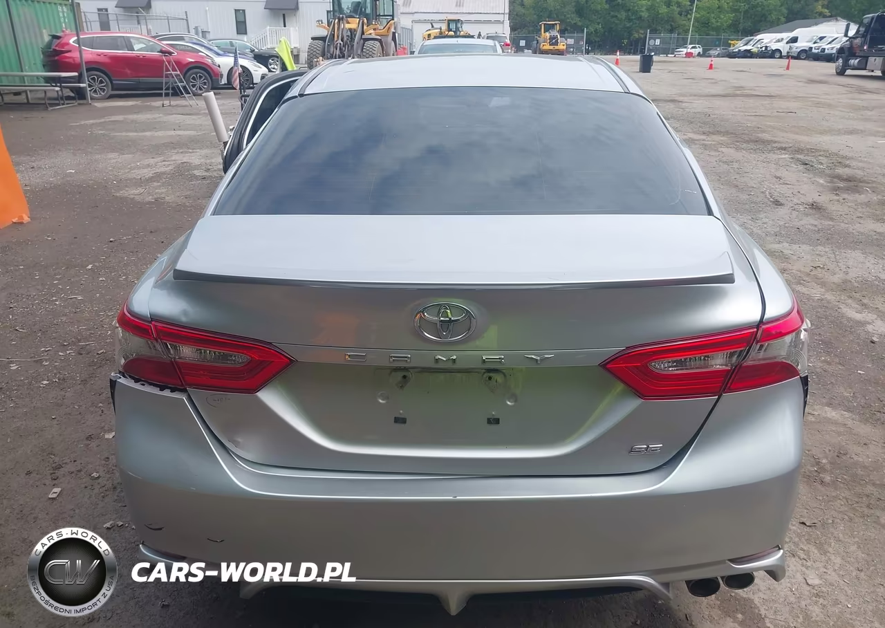 2018 Toyota Camry Se VIN:JTNB11HK6J3045926 - 16