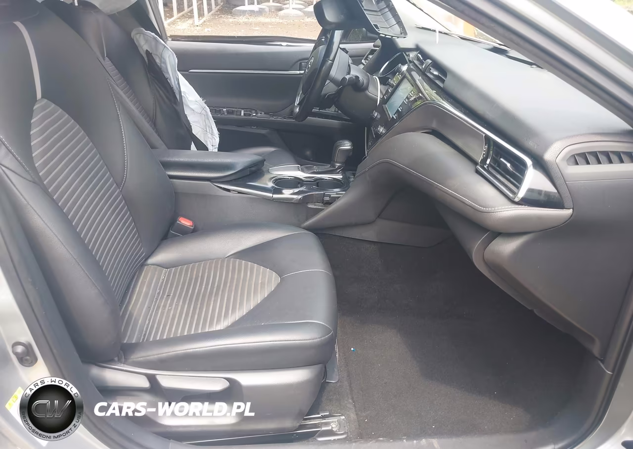 2018 Toyota Camry Se VIN:JTNB11HK6J3045926 - 5