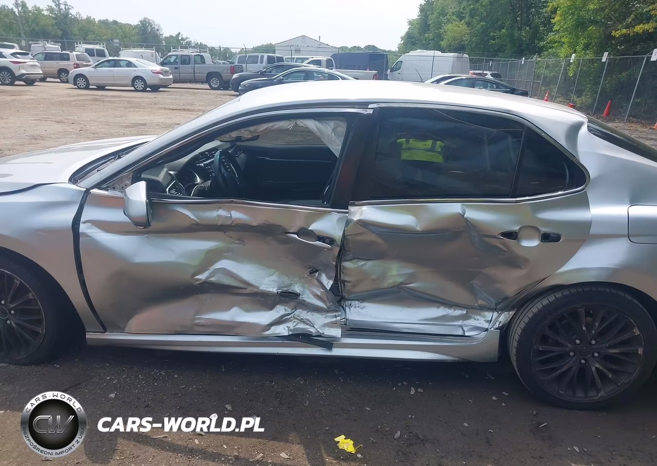 2018 Toyota Camry Se VIN:JTNB11HK6J3045926 - 6