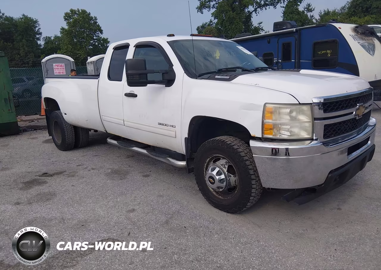 2011 Chevrolet Silverado 3500Hd Lt – zdjęcie 1 z 16