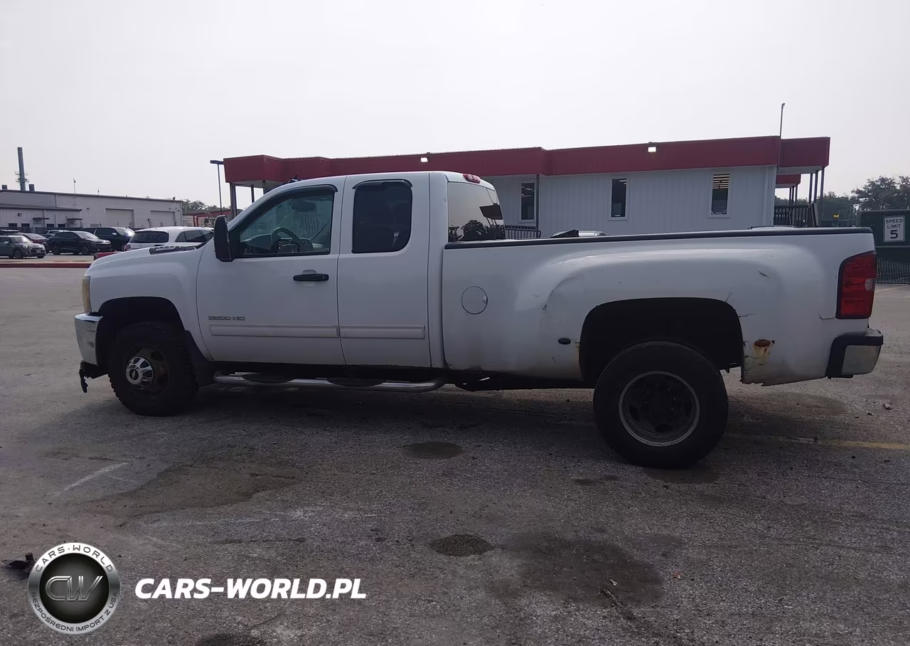 2011 Chevrolet Silverado 3500Hd Lt VIN:1GC5K0C85BZ175134 - 14