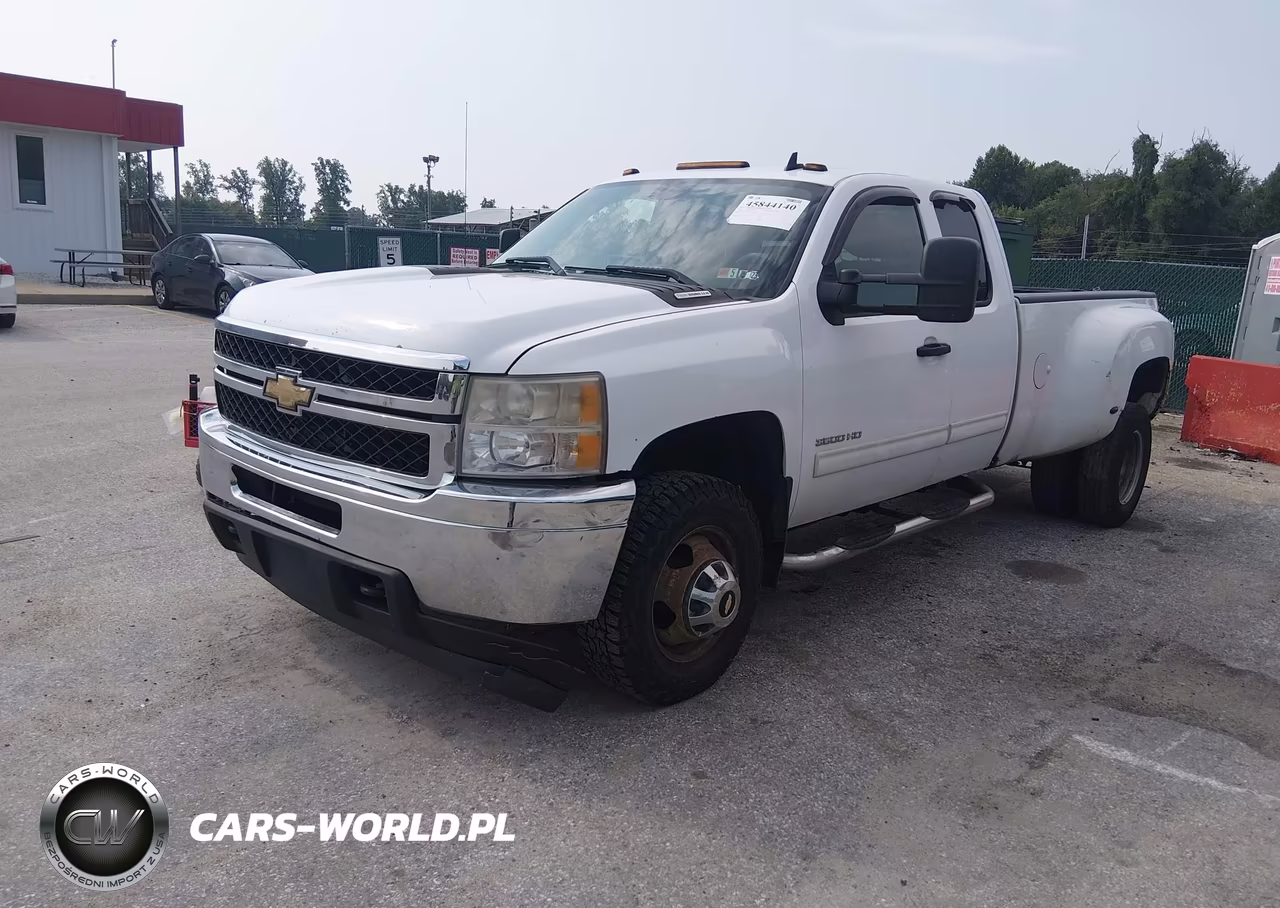2011 Chevrolet Silverado 3500Hd Lt VIN:1GC5K0C85BZ175134 - 2