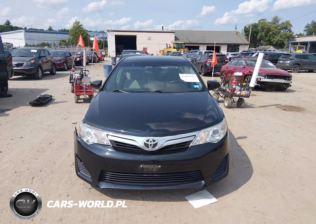 2012 Toyota Camry Le VIN:4T4BF1FK4CR172469 - 12