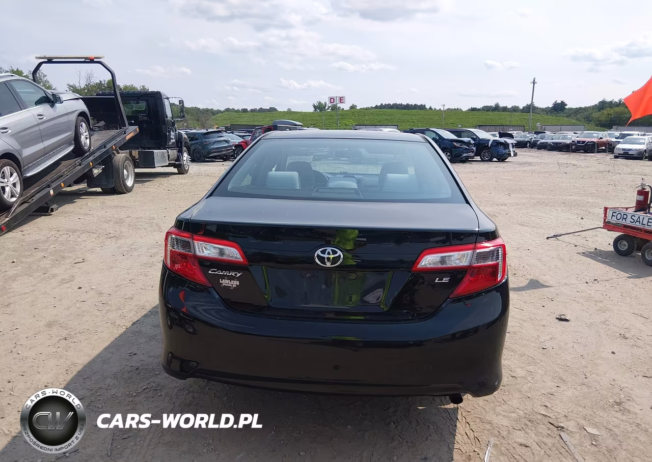2012 Toyota Camry Le VIN:4T4BF1FK4CR172469 - 16