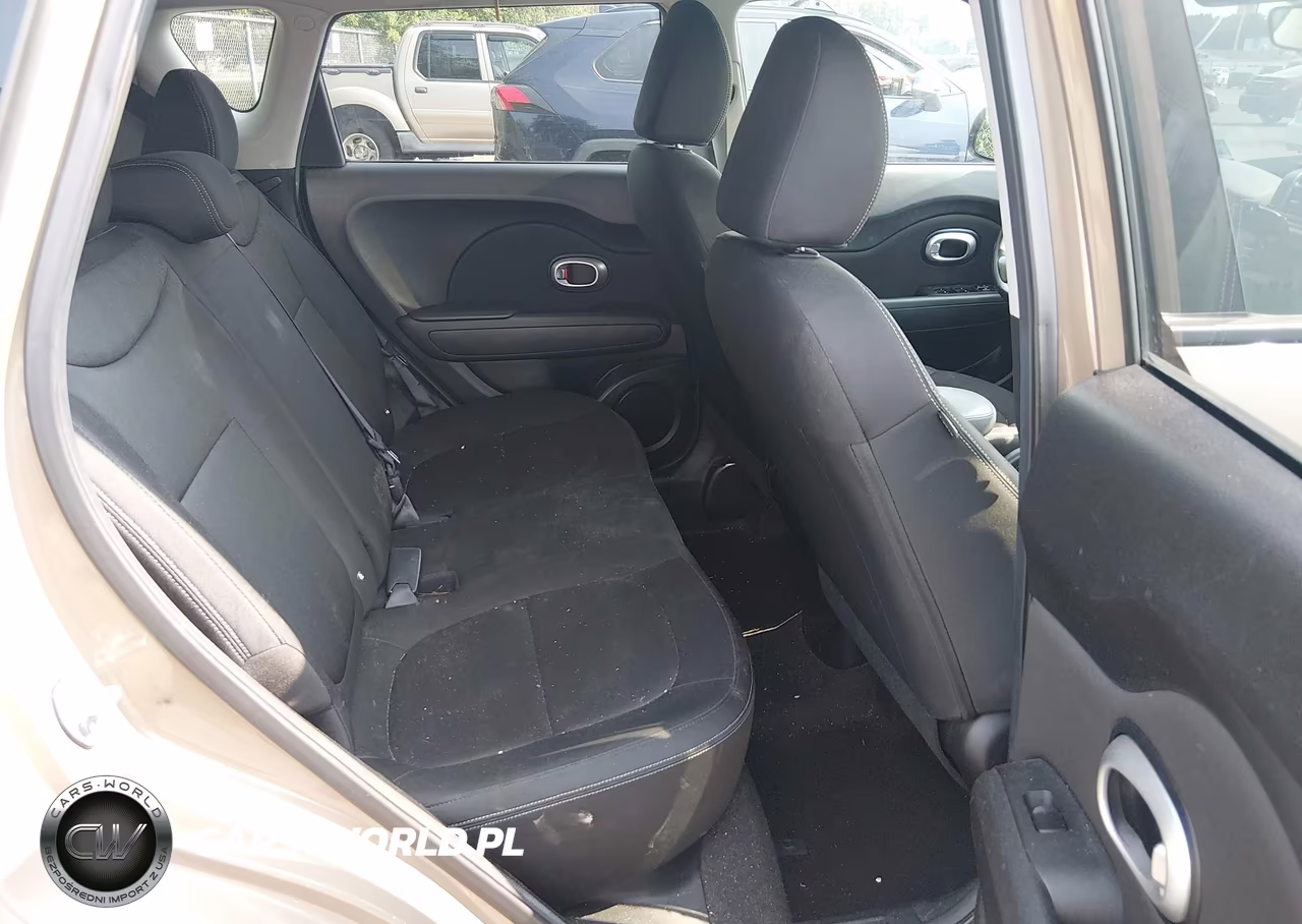 2016 Kia Soul VIN:KNDJN2A25G7268691 - 8