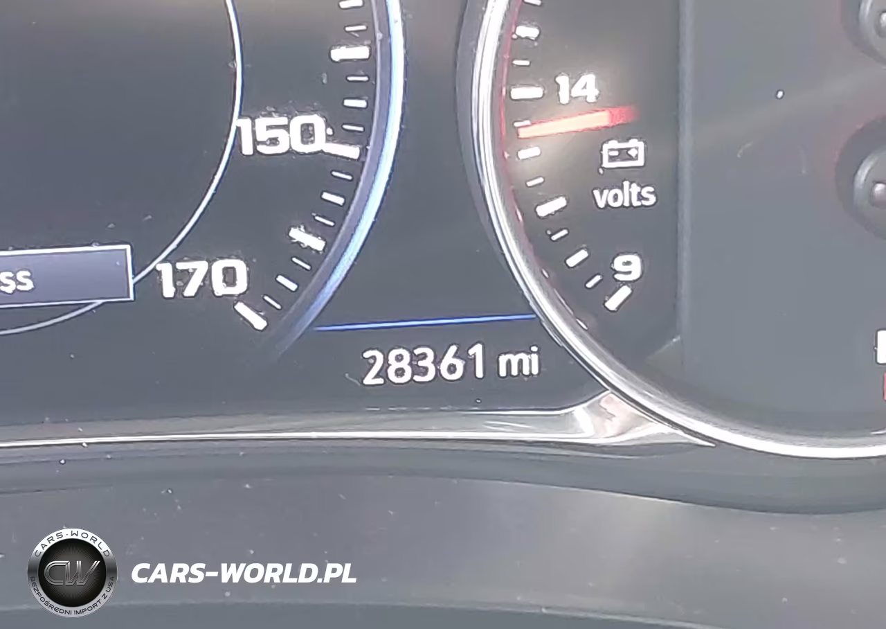 2023 Chevrolet Traverse Fwd Premier VIN:1GNERKKW3PJ135882 - 16
