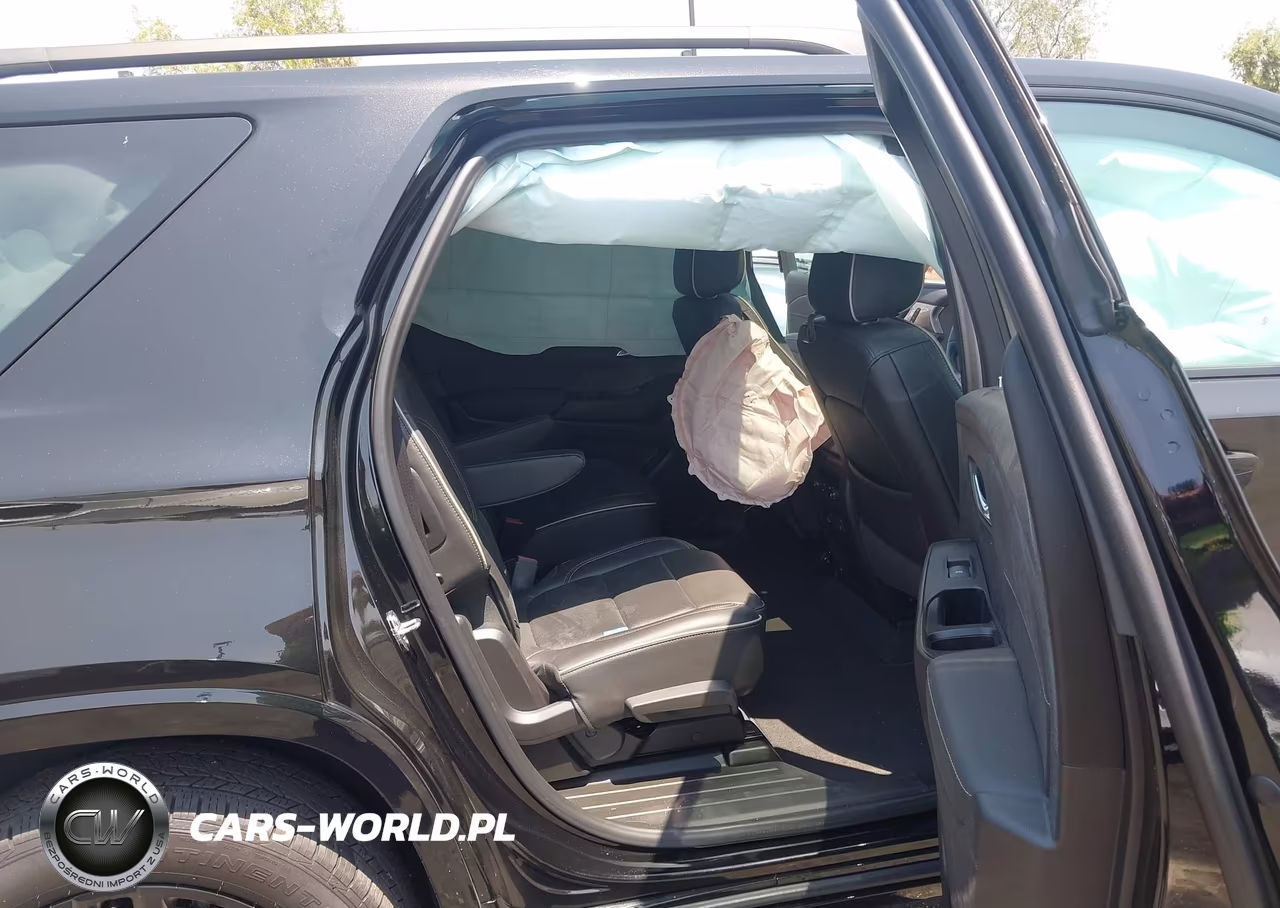 2023 Chevrolet Traverse Fwd Premier VIN:1GNERKKW3PJ135882 - 8