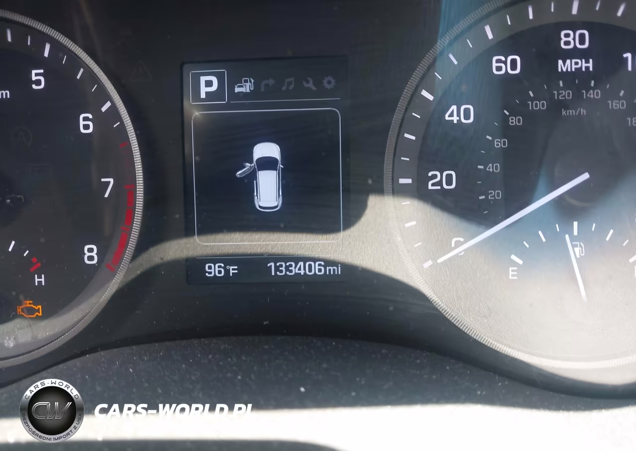 2018 Hyundai Tucson Limited VIN:KM8J33A28JU758445 - 15
