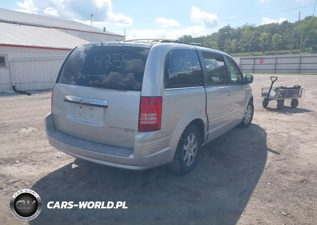 2009 Chrysler Town & Country Touring VIN:2A8HR54199R607454 - 4