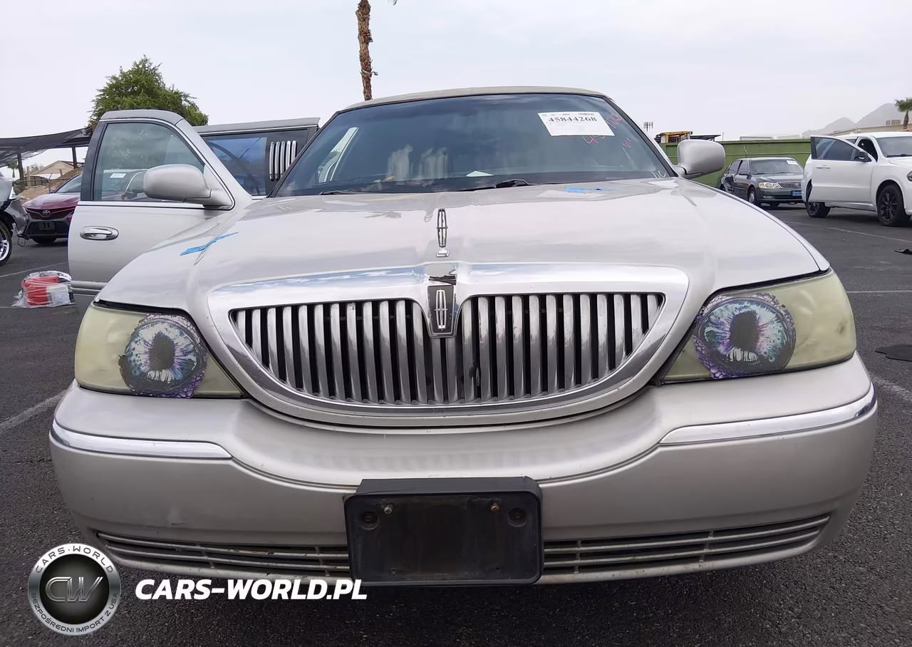 2004 Lincoln Town Car Executive VIN:1L1FM81W64Y646938 - 12