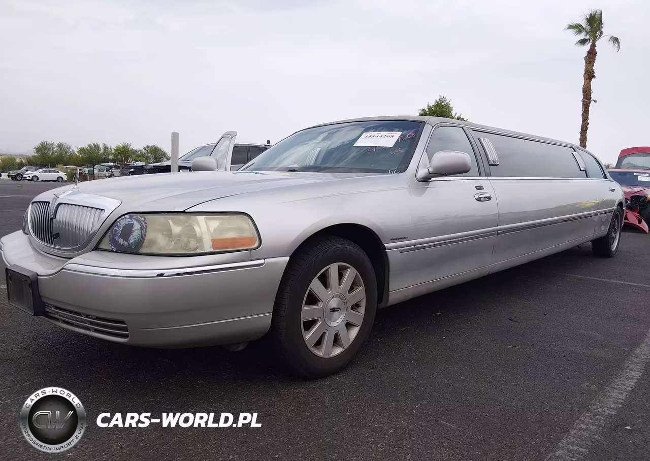 2004 Lincoln Town Car Executive VIN:1L1FM81W64Y646938 - 2