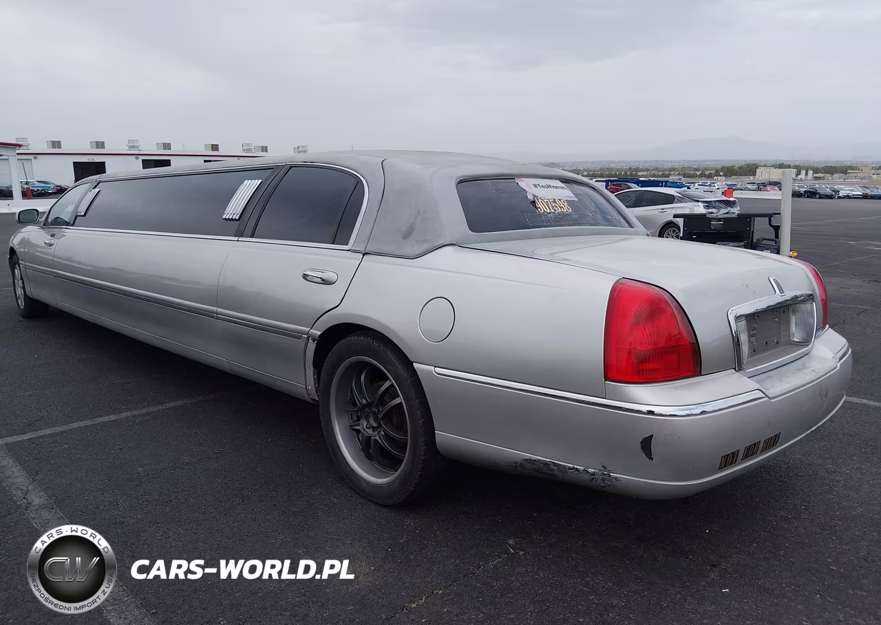 2004 Lincoln Town Car Executive VIN:1L1FM81W64Y646938 - 3