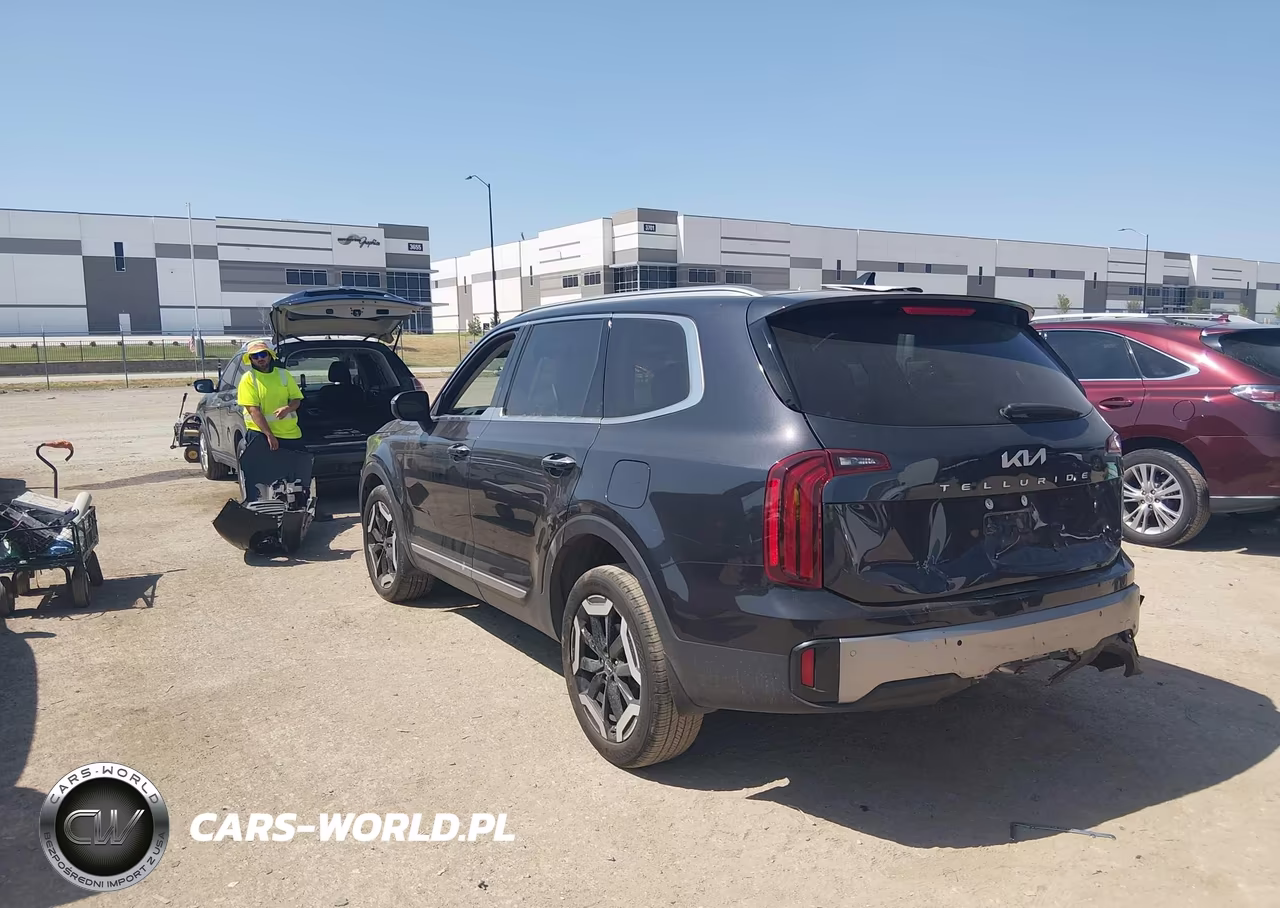 2025 Kia Telluride S VIN:5XYP64GC7SG685082 - 3