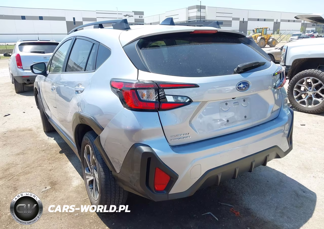 2024 Subaru Crosstrek Premium VIN:JF2GUADC8RH896335 - 3