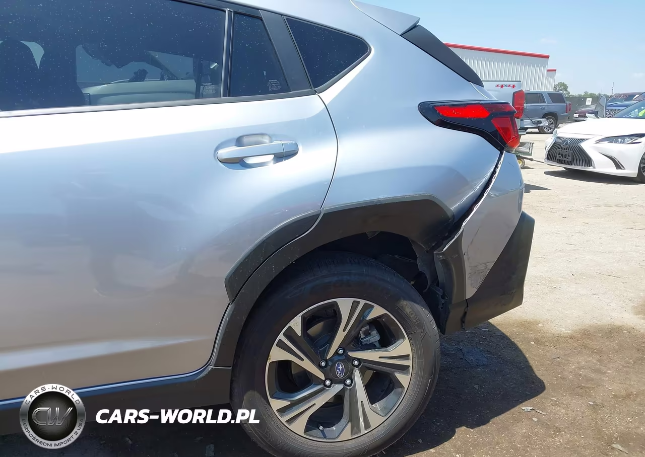 2024 Subaru Crosstrek Premium VIN:JF2GUADC8RH896335 - 6
