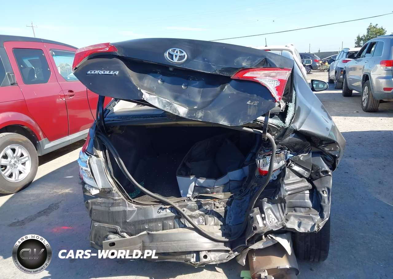 2018 Toyota Corolla Le VIN:2T1BURHE5JC968538 - 16