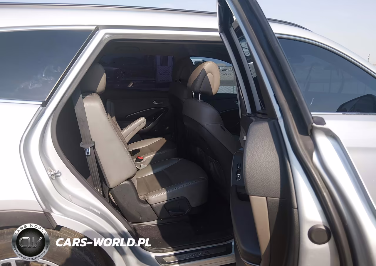 2017 Hyundai Santa Fe Limited Ultimate VIN:KM8SR4HF7HU215471 - 8