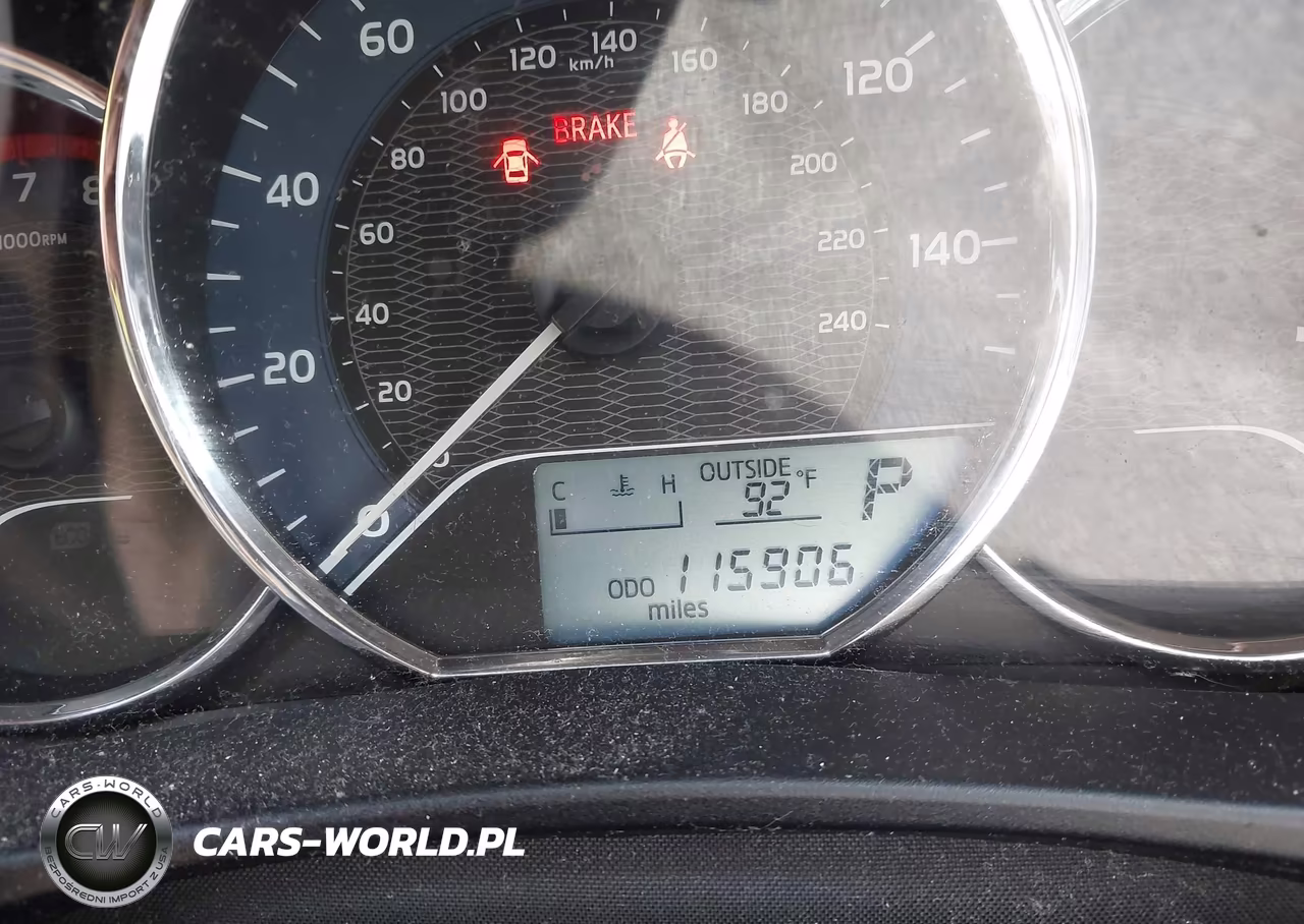 2015 Toyota Corolla Le VIN:2T1BURHE4FC380900 - 14