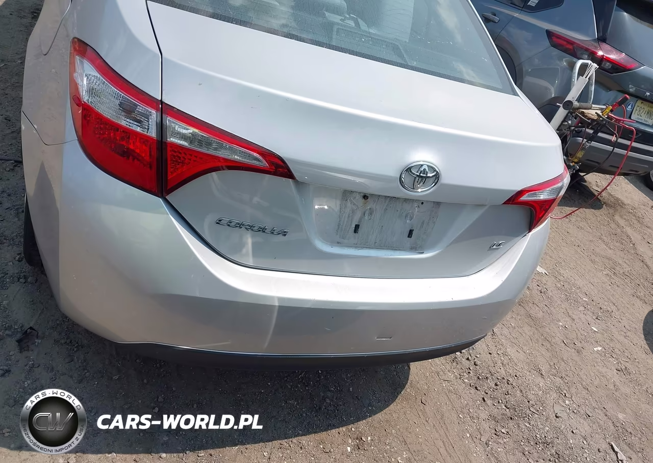 2015 Toyota Corolla Le VIN:2T1BURHE4FC380900 - 15