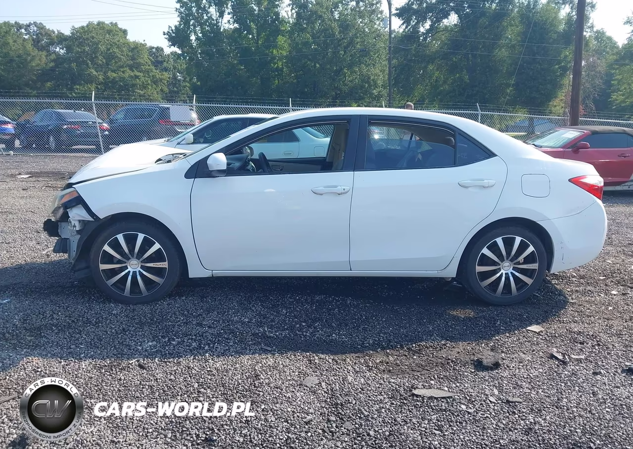 2015 Toyota Corolla Le VIN:2T1BURHE3FC263907 - 15