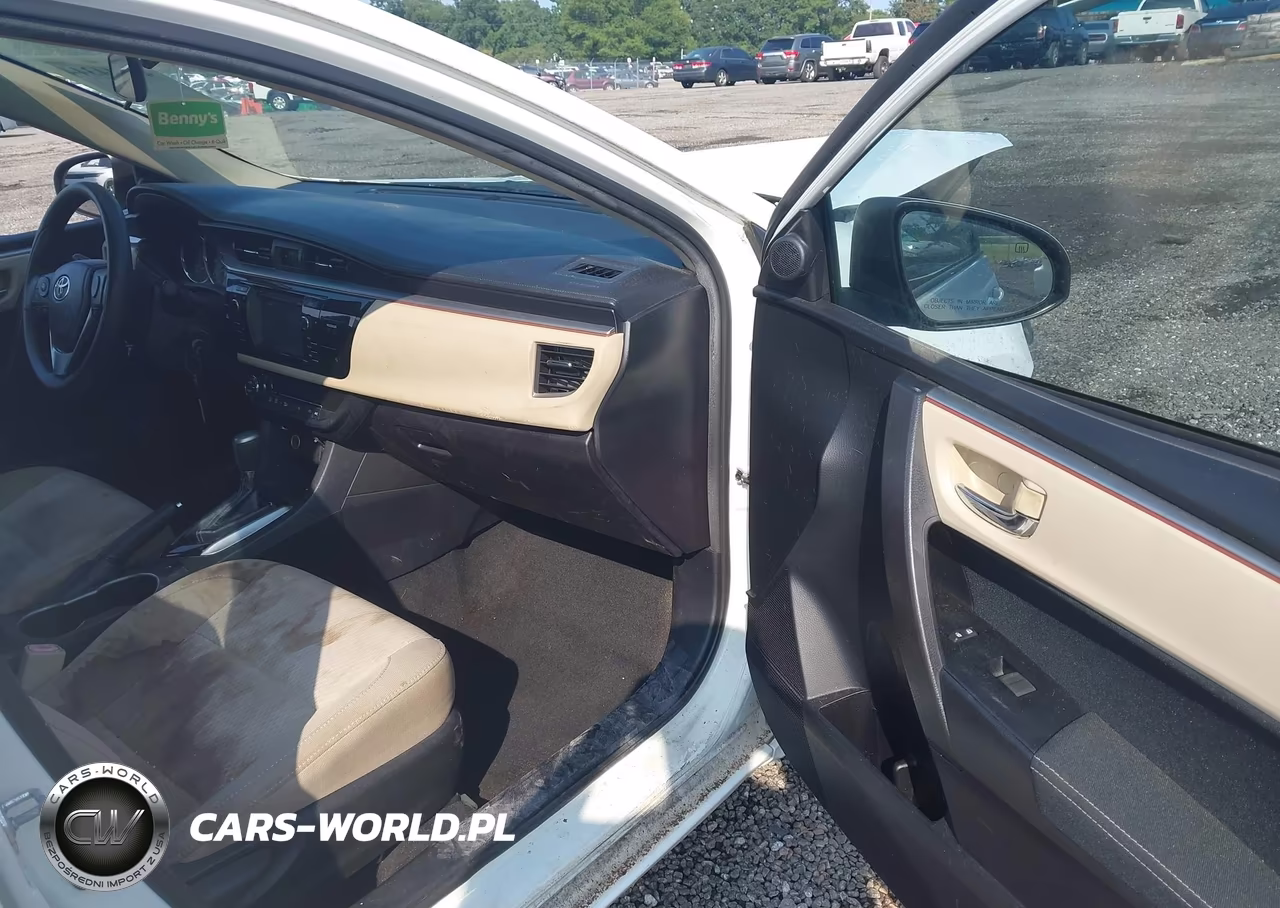 2015 Toyota Corolla Le VIN:2T1BURHE3FC263907 - 5