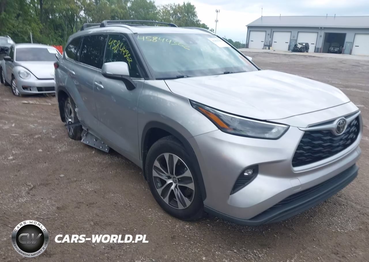 2022 Toyota Highlander Xle