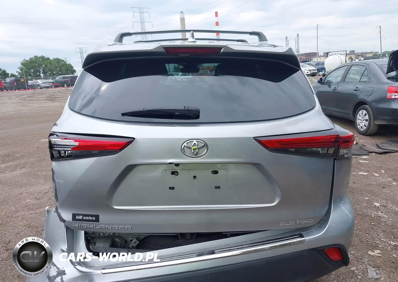2022 Toyota Highlander Xle VIN:5TDGZRBH4NS228504 - 16