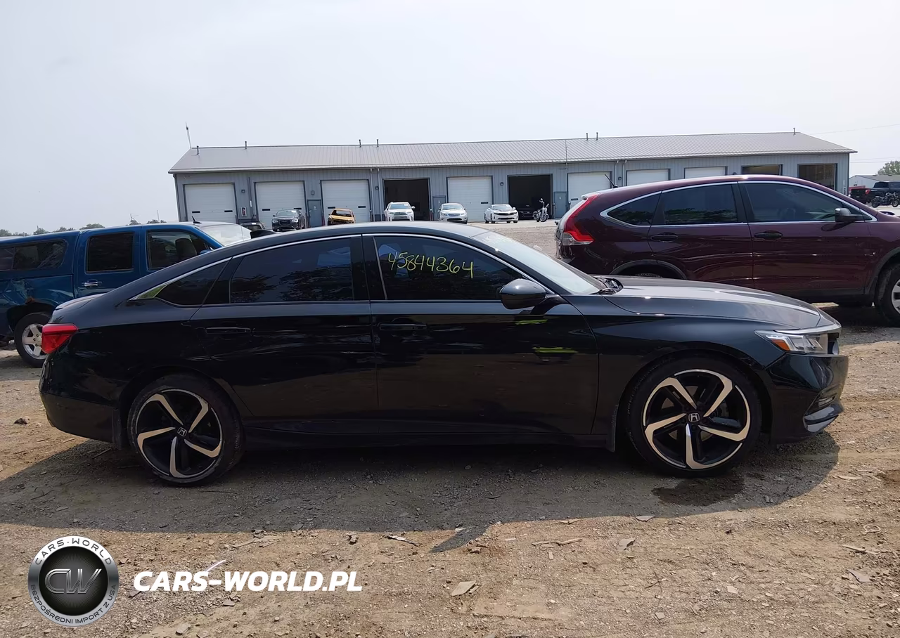 2018 Honda Accord Sport VIN:1HGCV1F34JA205114 - 13