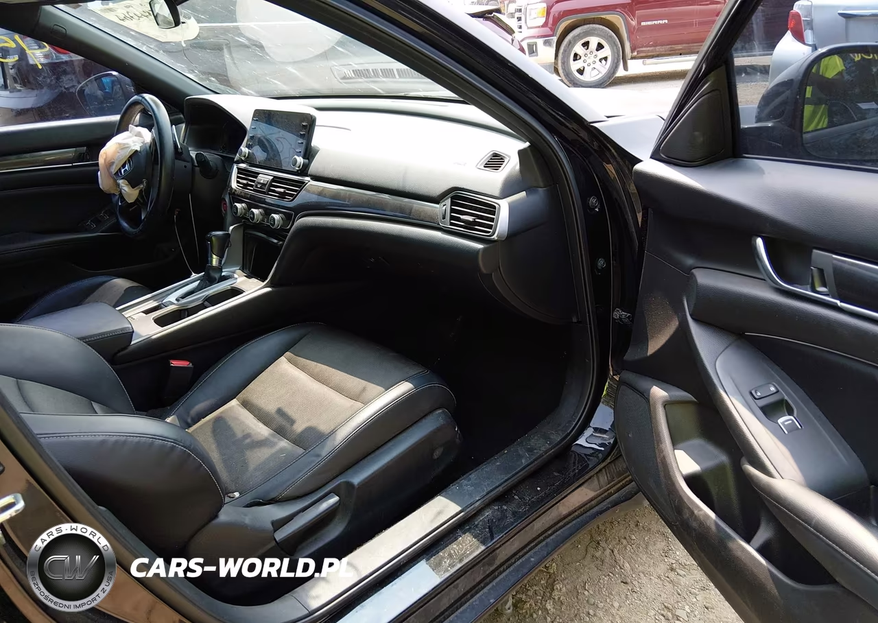 2018 Honda Accord Sport VIN:1HGCV1F34JA205114 - 5
