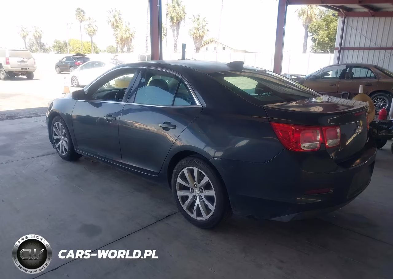 2015 Chevrolet Malibu 2Lt VIN:1G11D5SL3FF246388 - 3