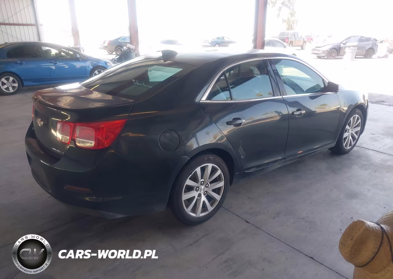 2015 Chevrolet Malibu 2Lt VIN:1G11D5SL3FF246388 - 4