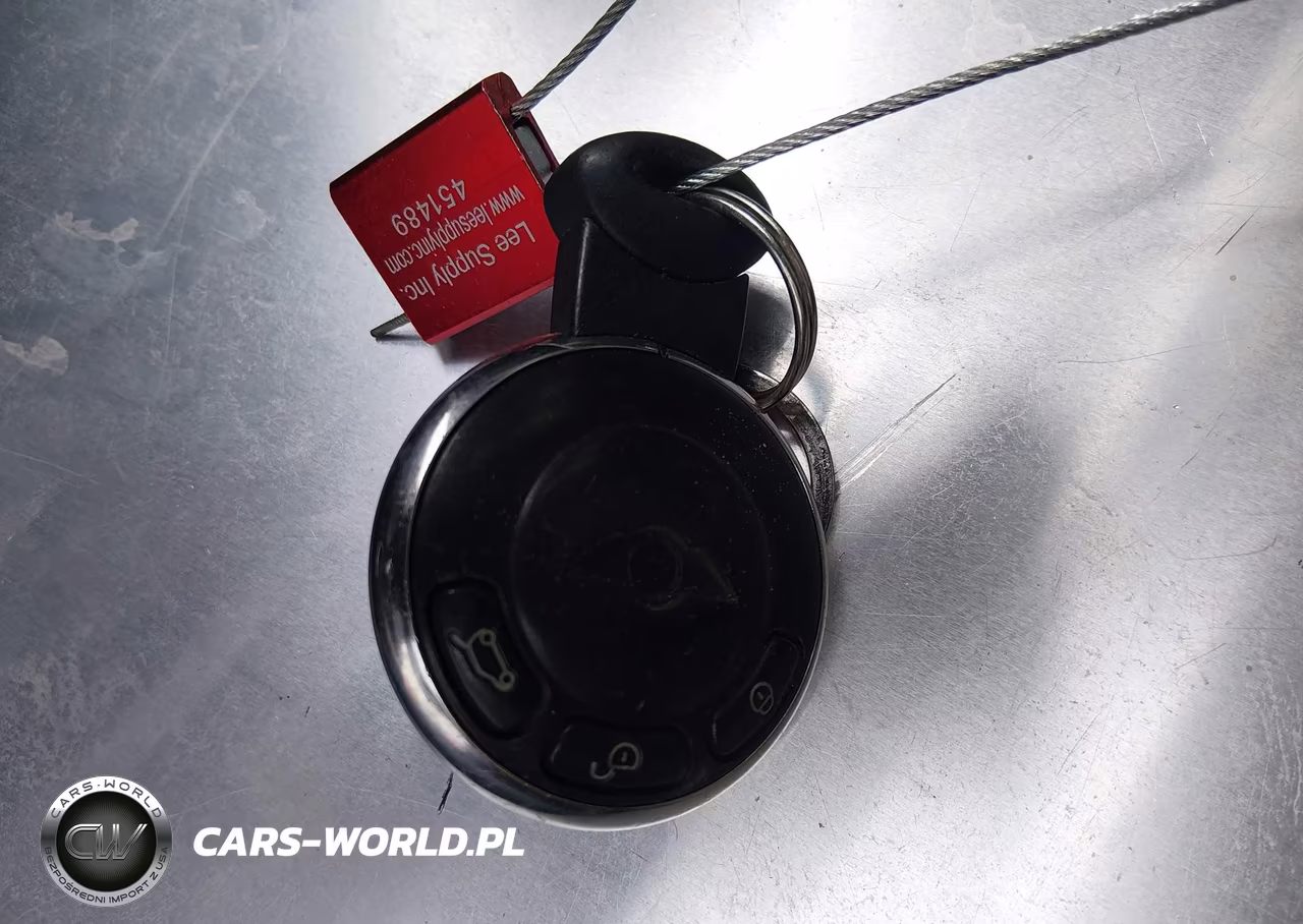 2007 Mini Cooper VIN:WMWMF33557TT56233 - 11