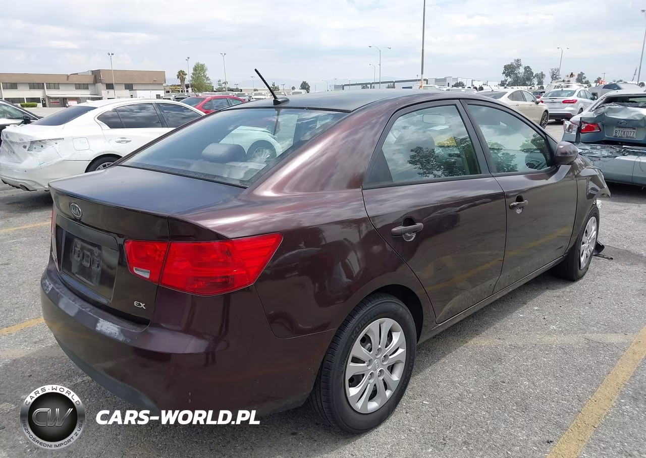 2011 Kia Forte Ex VIN:KNAFU4A29B5360585 - 4