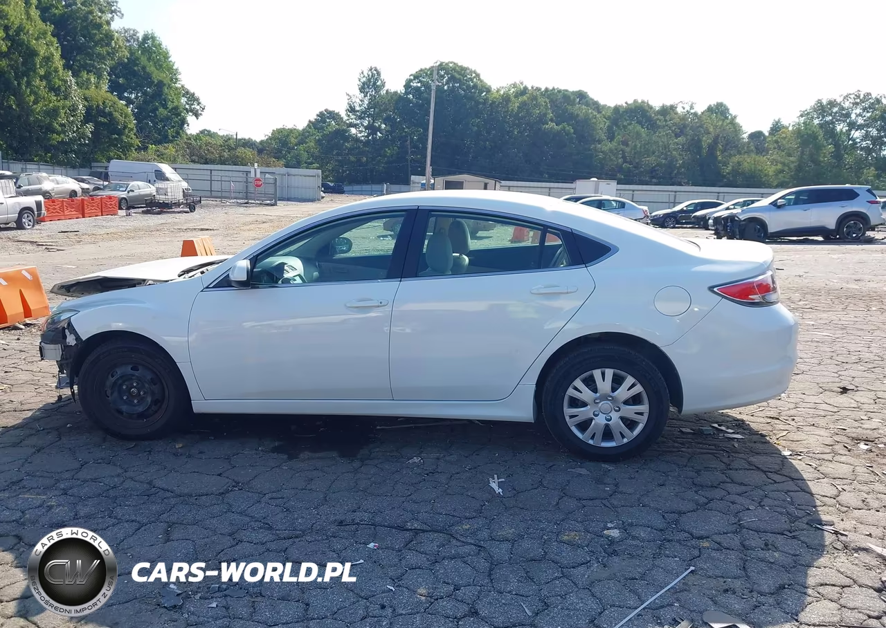 2011 Mazda Mazda6 I Sport VIN:1YVHZ8BH8B5M18512 - 14