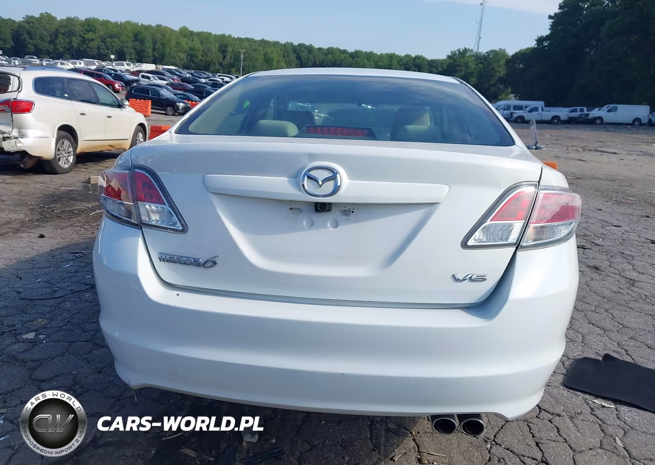 2011 Mazda Mazda6 I Sport VIN:1YVHZ8BH8B5M18512 - 16