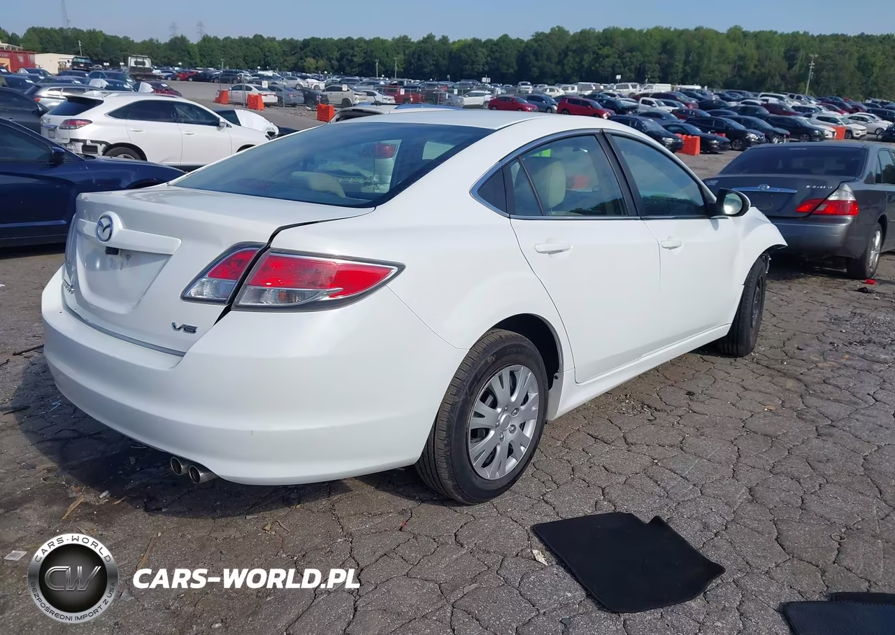 2011 Mazda Mazda6 I Sport VIN:1YVHZ8BH8B5M18512 - 4