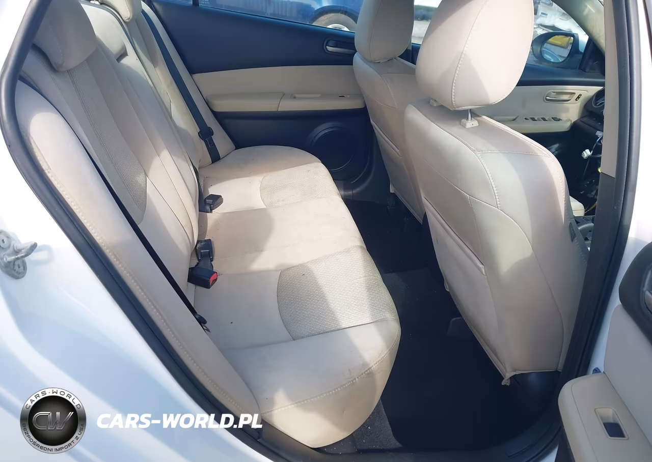 2011 Mazda Mazda6 I Sport VIN:1YVHZ8BH8B5M18512 - 8