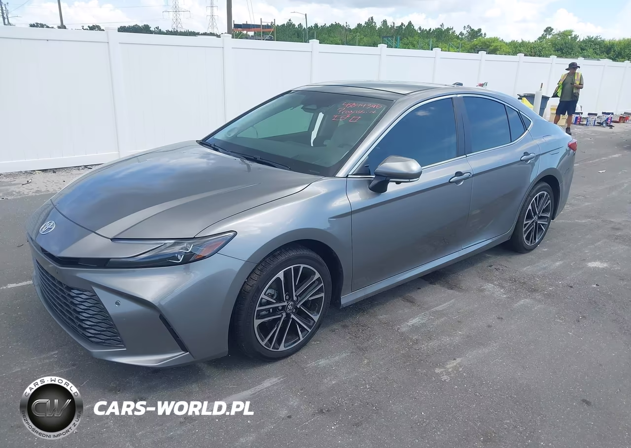 2025 Toyota Camry Xle VIN:4T1DAACK7SU647035 - 2